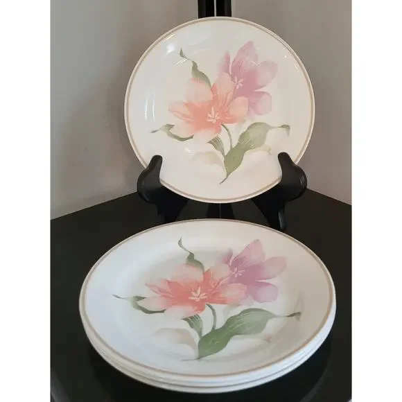 Corelle Pacifica Salad Plates 7 1/4" Corning Flowers (Set of 4) - Picture 1 of 10